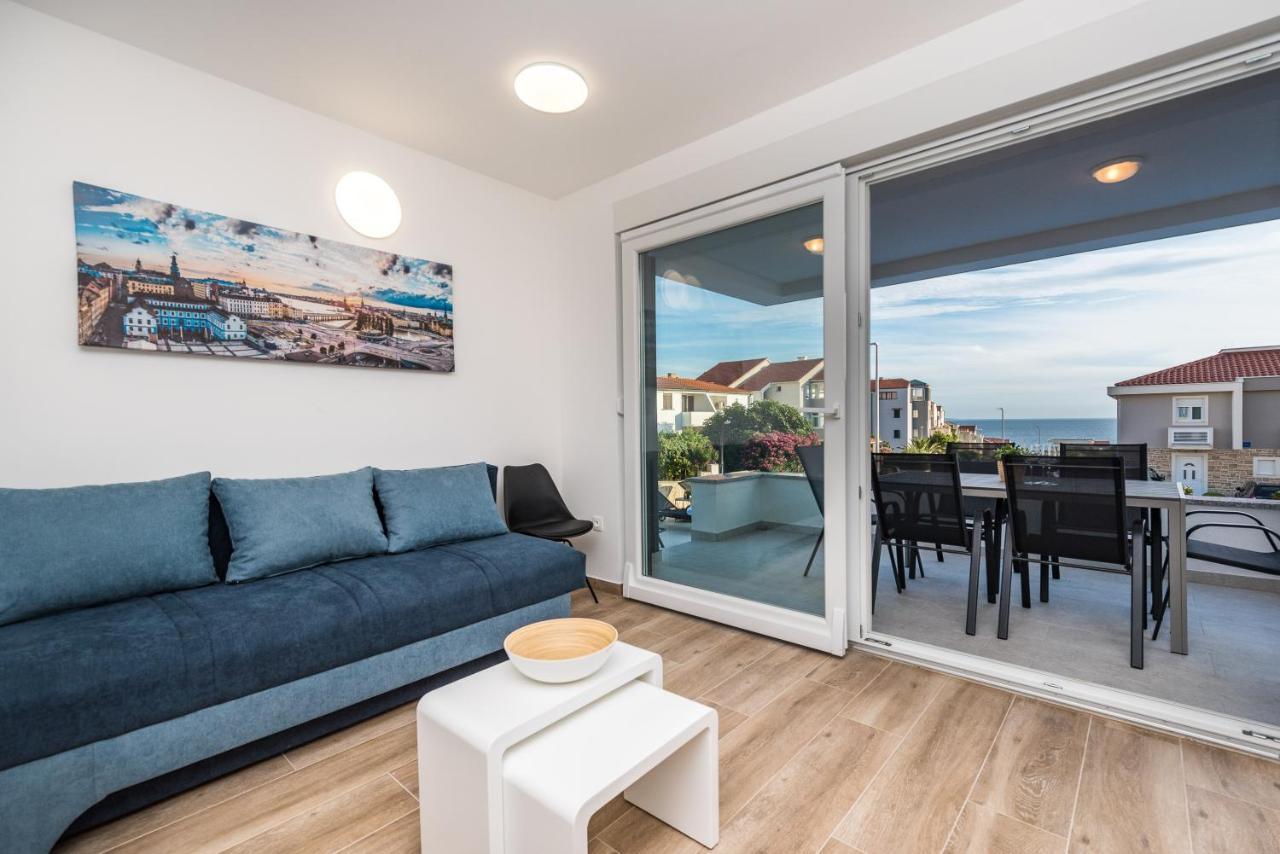 Pool Apartments Banta B Novalja Exterior photo