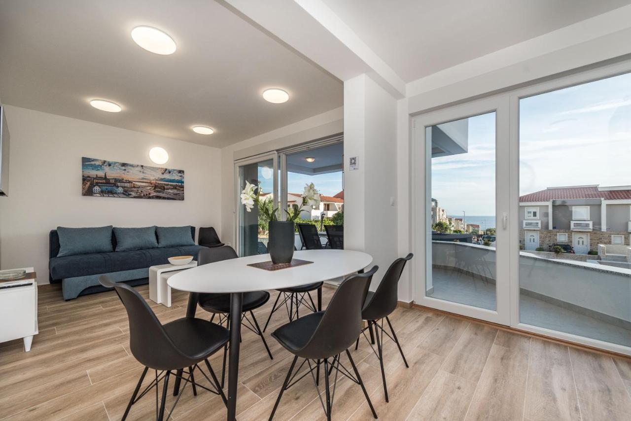 Pool Apartments Banta B Novalja Exterior photo